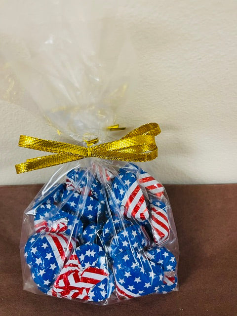 Solid Milk Chocolate America Heart 6 oz